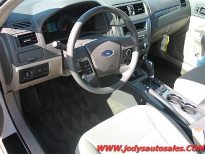 2011 Ford Fusion Hybrid   - Photo 2 - North Platte, NE 69101
