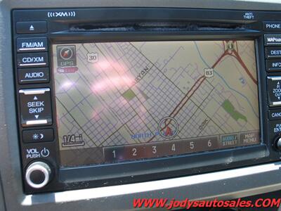 2012 Honda Civic EX-L w/Navi EX-L, HEATED LEATHER, SUNROOF, XM RADIO - Photo 19 - North Platte, NE 69101