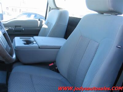 2012 Ford F-250 XL, Reg Cab 8' Bed, 4X4, 6.2L Flex Fuel V - Photo 5 - North Platte, NE 69101
