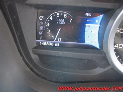 2013 Ford Explorer XLT - Photo 11 - North Platte, NE 69101