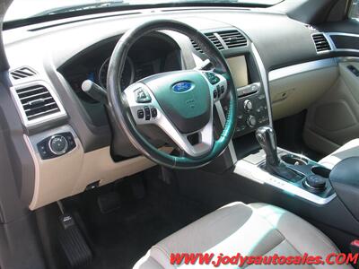 2013 Ford Explorer XLT - Photo 2 - North Platte, NE 69101