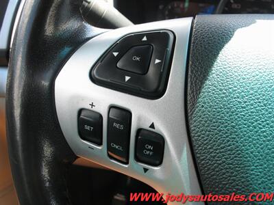 2013 Ford Explorer XLT - Photo 8 - North Platte, NE 69101