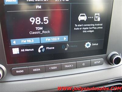 2023 Hyundai KONA SE SE, AWD, XM Radio, Bluetooth, 33MPG - Photo 14 - North Platte, NE 69101