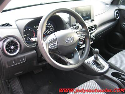 2023 Hyundai KONA SE  SE, AWD, XM Radio, Bluetooth, 33MPG - Photo 2 - North Platte, NE 69101