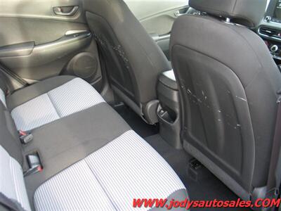 2023 Hyundai KONA SE SE, AWD, XM Radio, Bluetooth, 33MPG - Photo 25 - North Platte, NE 69101