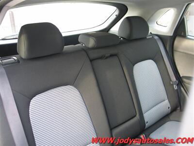 2023 Hyundai KONA SE SE, AWD, XM Radio, Bluetooth, 33MPG - Photo 26 - North Platte, NE 69101