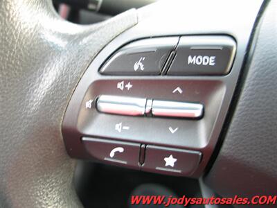 2023 Hyundai KONA SE  SE, AWD, XM Radio, Bluetooth, 33MPG - Photo 10 - North Platte, NE 69101