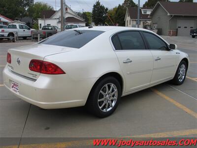 2008 Buick Lucerne CXL  CXL, HEATED & COOL LEATHER SEATS, 3800 V6 - Photo 32 - North Platte, NE 69101