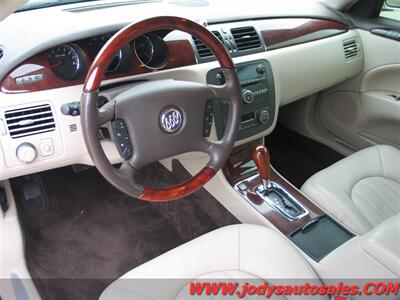 2008 Buick Lucerne CXL  CXL, HEATED & COOL LEATHER SEATS, 3800 V6 - Photo 2 - North Platte, NE 69101