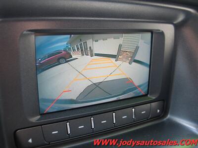 2016 Chevrolet Colorado 4DR., 4X4, CREW CAB, LOW 30,000 MILES - Photo 13 - North Platte, NE 69101