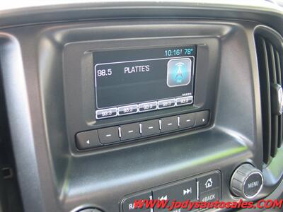 2016 Chevrolet Colorado 4DR., 4X4, CREW CAB, LOW 30,000 MILES - Photo 12 - North Platte, NE 69101