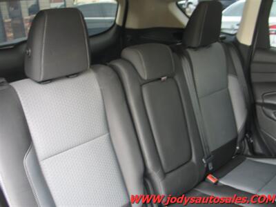 2017 Ford Escape SE SE, AWD, EcoBoost 1.5L Turbo I4 - Photo 23 - North Platte, NE 69101