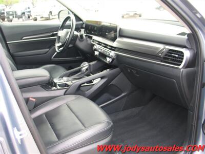 2025 Kia Telluride S  HEATED, SEATS, 3RD ROW SEATING, SUNROOF - Photo 29 - North Platte, NE 69101