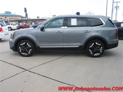2025 Kia Telluride S  HEATED, SEATS, 3RD ROW SEATING, SUNROOF - Photo 36 - North Platte, NE 69101