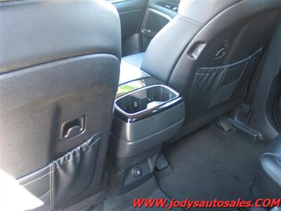 2025 Kia Telluride S HEATED, SEATS, 3RD ROW SEATING, SUNROOF - Photo 32 - North Platte, NE 69101