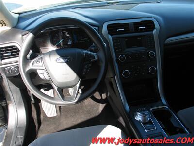 2018 Ford Fusion Hybrid S  S, HYBRID, BLUETOOOTH, 40 MPG - Photo 6 - North Platte, NE 69101