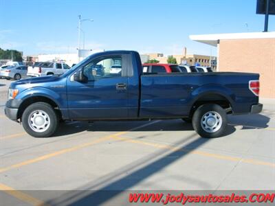 2014 Ford F-150 XL  Reg Cab Long Box, 4X2, LOW 31,000 MILES - Photo 21 - North Platte, NE 69101