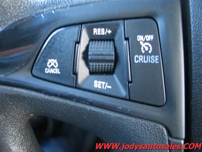 2017 Chevrolet Equinox LS, AWD, LOW LOW 40,000 MILES  LS, AWD, LOW LOW 40,000 MILES - Photo 10 - North Platte, NE 69101