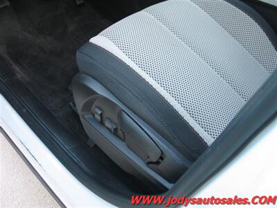 2017 Chevrolet Equinox LS  LS, AWD, LOW LOW 40,000 MILES - Photo 4 - North Platte, NE 69101