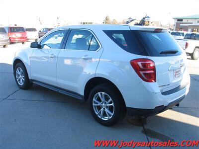 2017 Chevrolet Equinox LS, AWD, LOW LOW 40,000 MILES  LS, AWD, LOW LOW 40,000 MILES - Photo 26 - North Platte, NE 69101