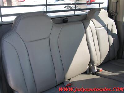 2001 Dodge Dakota  SLT, Crew Cab, 4x4, - Photo 24 - North Platte, NE 69101