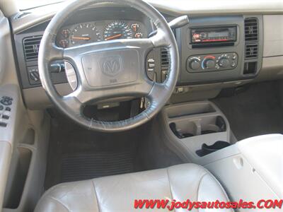 2001 Dodge Dakota  SLT, Crew Cab, 4x4, - Photo 20 - North Platte, NE 69101