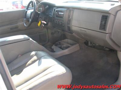 2001 Dodge Dakota  SLT, Crew Cab, 4x4, - Photo 21 - North Platte, NE 69101
