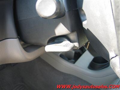 2001 Dodge Dakota  SLT, Crew Cab, 4x4, - Photo 8 - North Platte, NE 69101