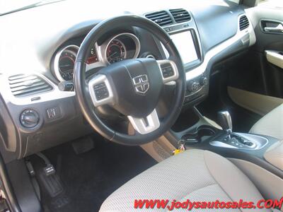 2018 Dodge Journey SE  SE, AWD, 3RD ROW SEAT, 3.6 L V-6 - Photo 2 - North Platte, NE 69101