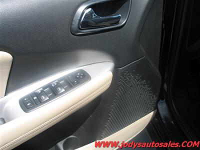 2018 Dodge Journey SE  SE, AWD, 3RD ROW SEAT, 3.6 L V-6 - Photo 3 - North Platte, NE 69101