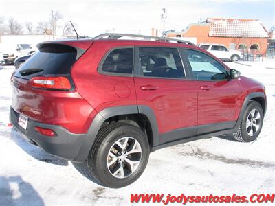 2015 Jeep Cherokee Trailhawk  Trailhawk, 4WD, LEATHER, 71,000 MILES - Photo 39 - North Platte, NE 69101