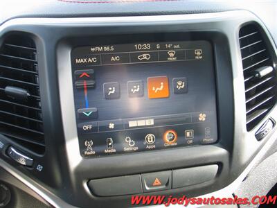 2015 Jeep Cherokee Trailhawk  Trailhawk, 4WD, LEATHER, 71,000 MILES - Photo 19 - North Platte, NE 69101