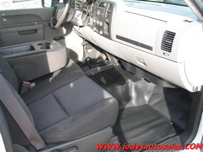 2012 GMC Sierra 3500 FLAT BED 8'  3500, W/T, 4X4, Flat Bed 8', LOW LOW 50,000 MILES - Photo 16 - North Platte, NE 69101