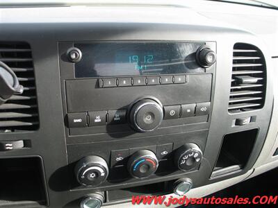 2012 GMC Sierra 3500 FLAT BED 8'  3500, W/T, 4X4, Flat Bed 8', LOW LOW 50,000 MILES - Photo 12 - North Platte, NE 69101