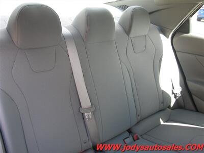 2021 Hyundai ELANTRA SE SE FWD, 41 MPG - Photo 25 - North Platte, NE 69101
