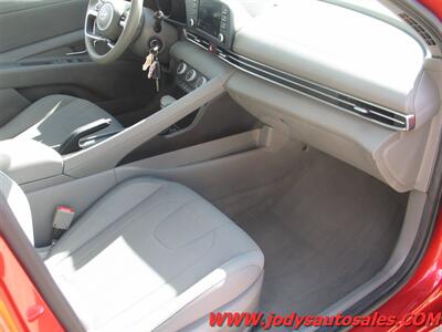 2021 Hyundai ELANTRA SE SE FWD, 41 MPG - Photo 22 - North Platte, NE 69101