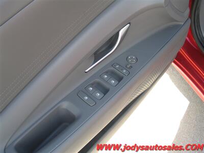 2021 Hyundai ELANTRA SE SE FWD, 41 MPG - Photo 6 - North Platte, NE 69101