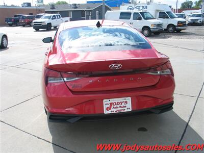 2021 Hyundai ELANTRA SE SE FWD, 41 MPG - Photo 30 - North Platte, NE 69101