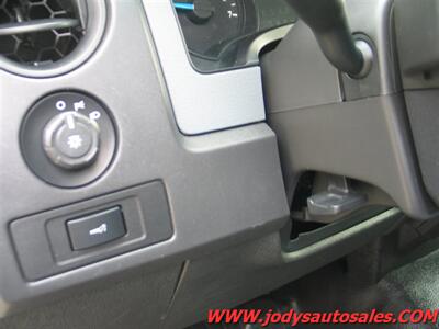 2013 Ford F-150 XL XL, 5.0L Flex Fuel V8, 4X4 - Photo 6 - North Platte, NE 69101