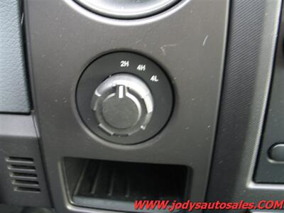 2013 Ford F-150 XL XL, 5.0L Flex Fuel V8, 4X4 - Photo 12 - North Platte, NE 69101