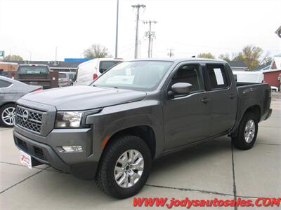 2024 Nissan Frontier SV  SV, Crew Cab, 4WD, 3.8L V6, LOW 23,000 MILES - Photo 33 - North Platte, NE 69101