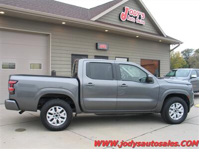2024 Nissan Frontier SV  SV, Crew Cab, 4WD, 3.8L V6, LOW 23,000 MILES - Photo 38 - North Platte, NE 69101