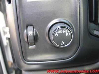 2016 Chevrolet Silverado 2500 Work Truck W/T 2500, 4X4, DOUBLE CAB, LOW,LOW 37,000 MILES - Photo 6 - North Platte, NE 69101