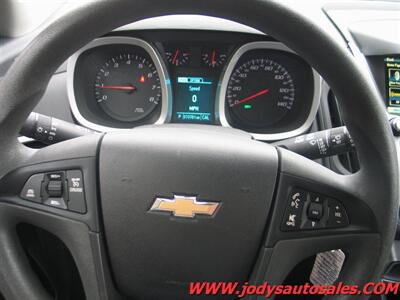 2017 Chevrolet Equinox LS  LS, AWD, Ecotec 2.4L I4,  LOW 73,000 MILES - Photo 14 - North Platte, NE 69101