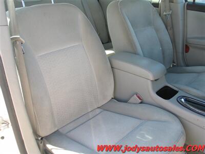 2007 Chevrolet Impala LT  LT, 3.5L V6, LOW, LOW 69,000 MILES - Photo 19 - North Platte, NE 69101