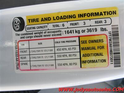 2017 Ford F-250 XL  XL, 2WD, CREW CAB, 41,000 LOW MILES - Photo 34 - North Platte, NE 69101