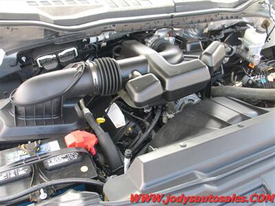 2017 Ford F-250 XL  XL, 2WD, CREW CAB, 41,000 LOW MILES - Photo 32 - North Platte, NE 69101