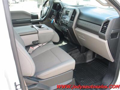 2017 Ford F-250 XL  XL, 2WD, CREW CAB, 41,000 LOW MILES - Photo 18 - North Platte, NE 69101
