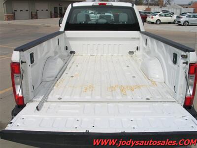 2017 Ford F-250 XL  XL, 2WD, CREW CAB, 41,000 LOW MILES - Photo 24 - North Platte, NE 69101