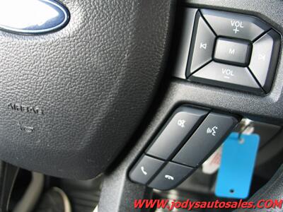 2017 Ford F-250 XL  XL, 2WD, CREW CAB, 41,000 LOW MILES - Photo 11 - North Platte, NE 69101